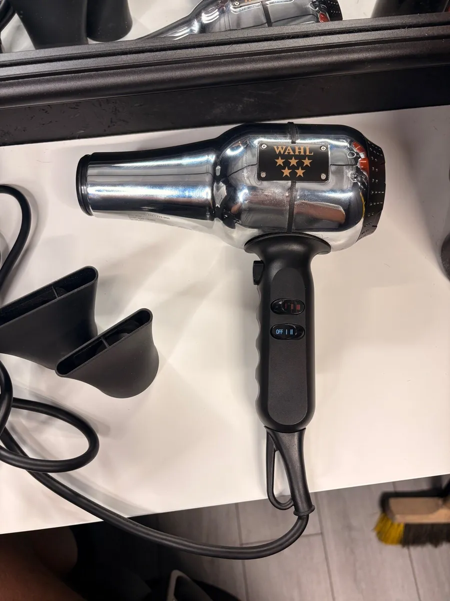 Wahl hair dryer - Image 3