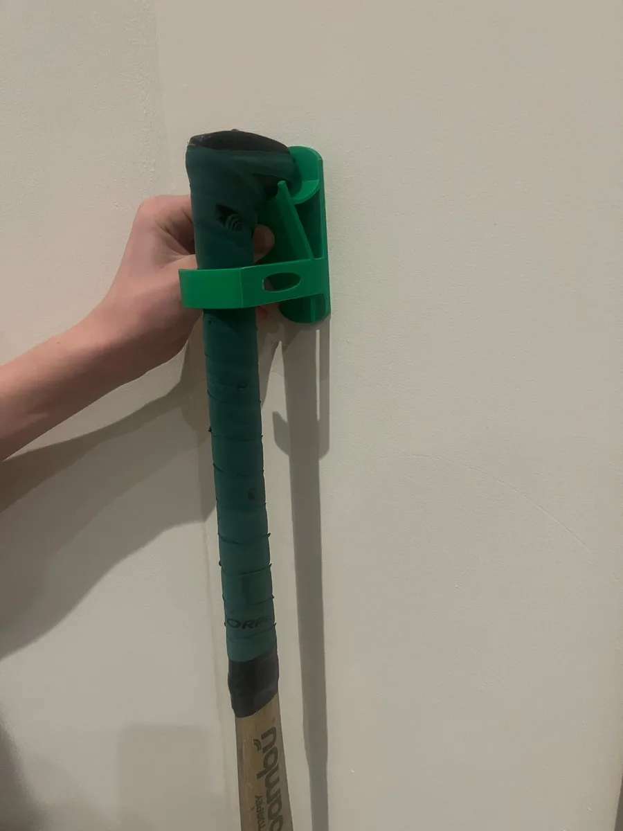 Hurl Holder - Image 1