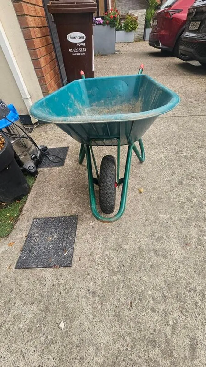 wheel barrow - Image 2