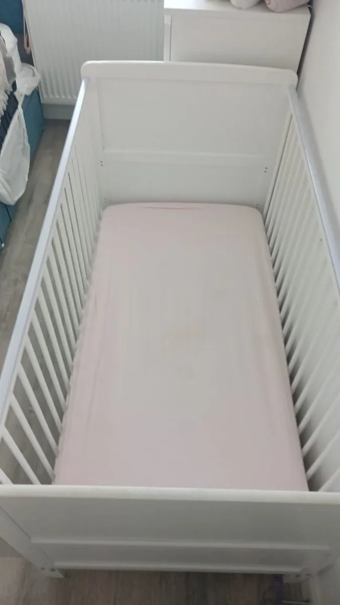 Baby Cot - Image 2