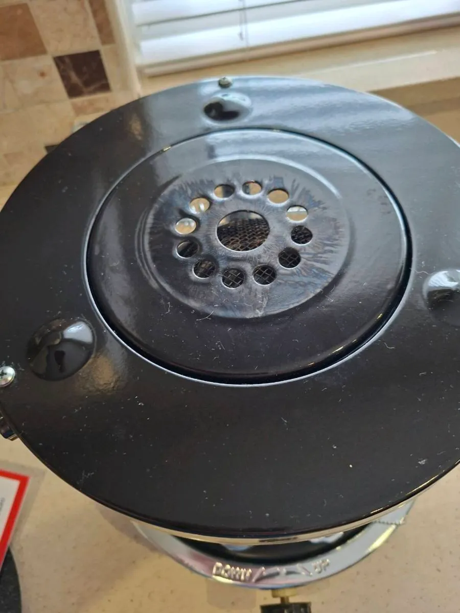 Paraffin stove /heater - Image 3