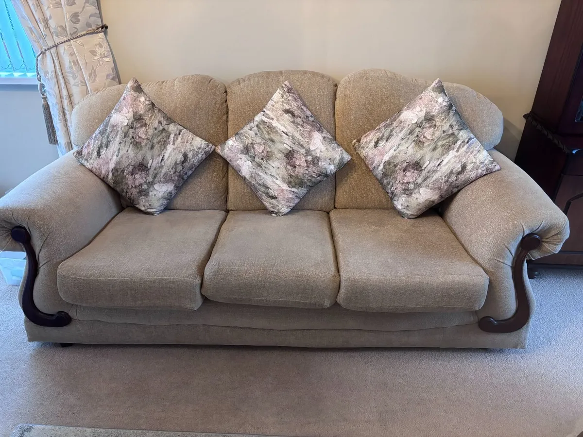 3 piece suite 3-1-1 - Image 1
