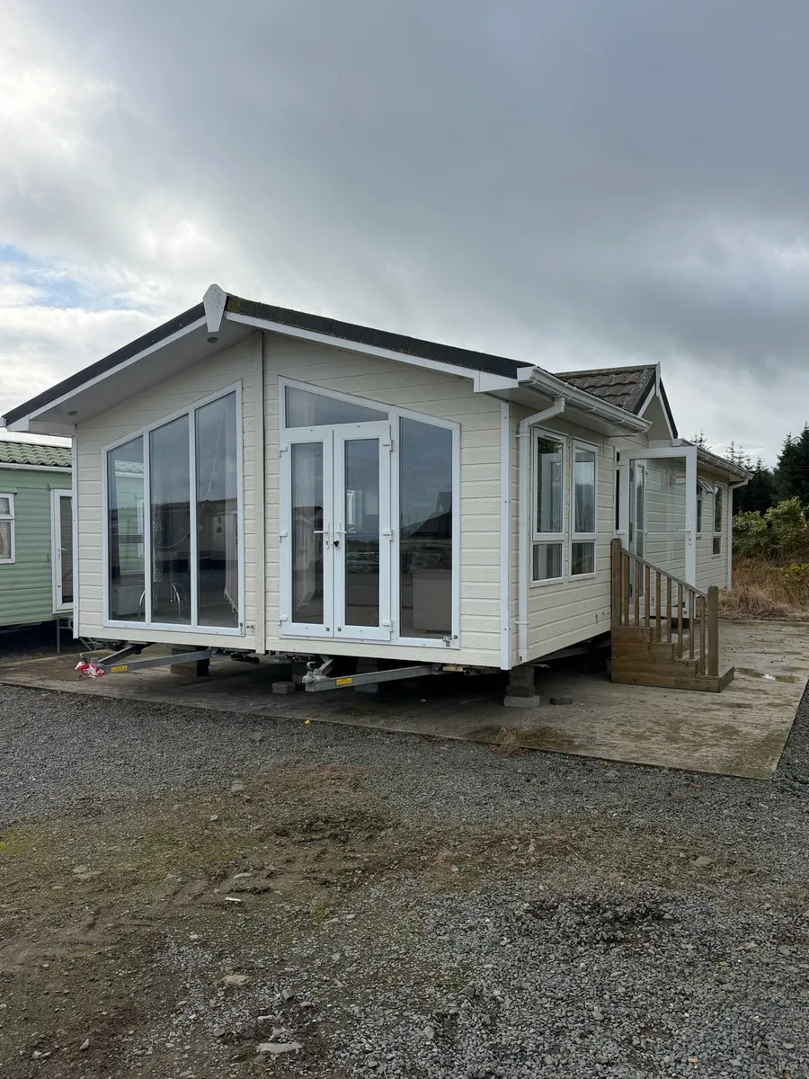 Victory Monaco Duo 40 x 16 2 Bedroom - Image 1