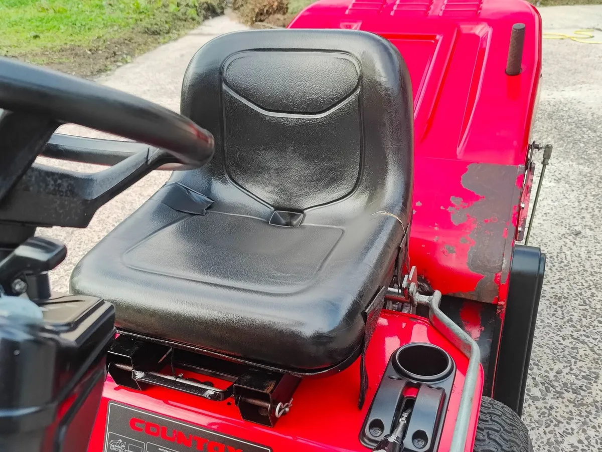 Countax Ride On Mower - Image 3