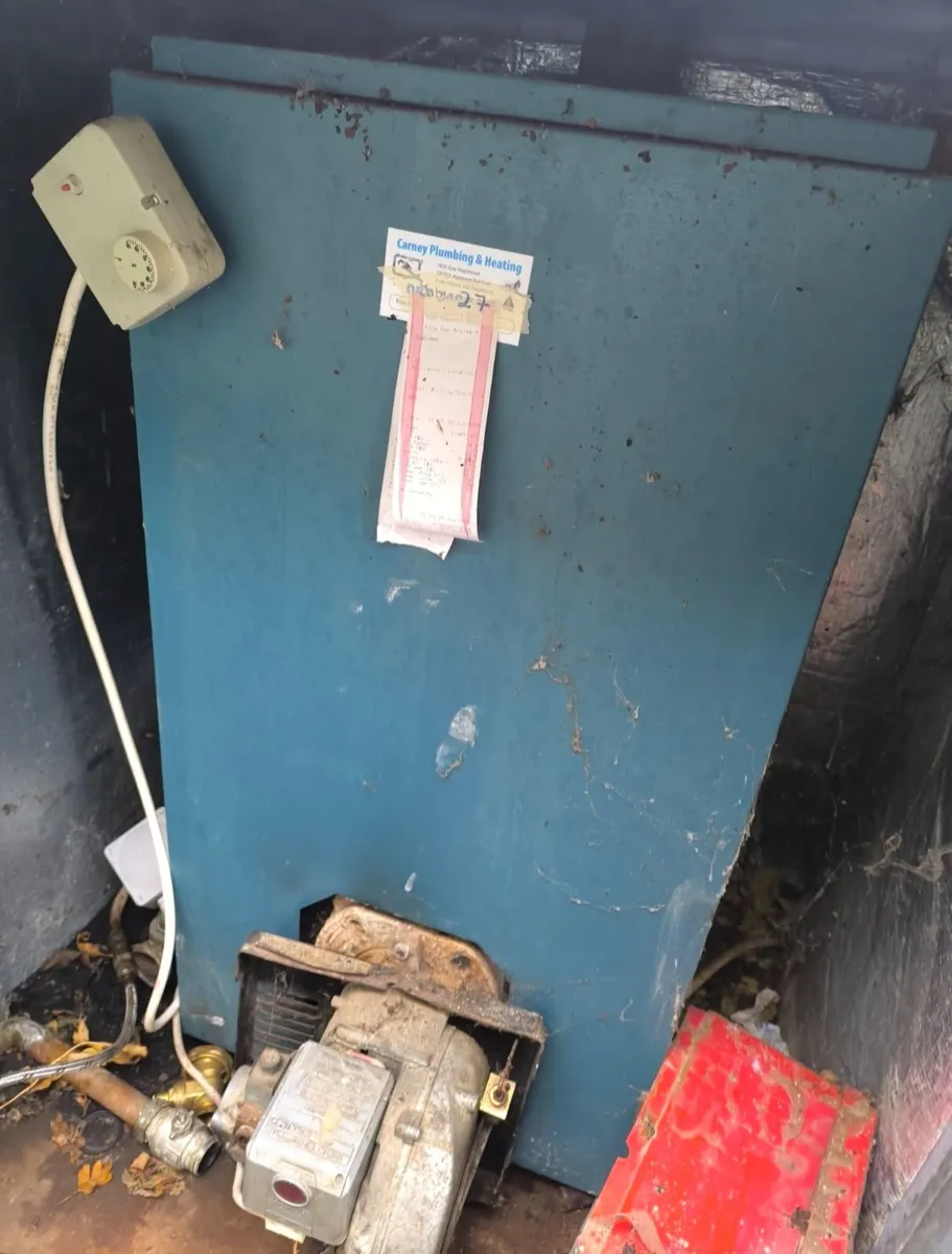 Oil boiler - Image 1