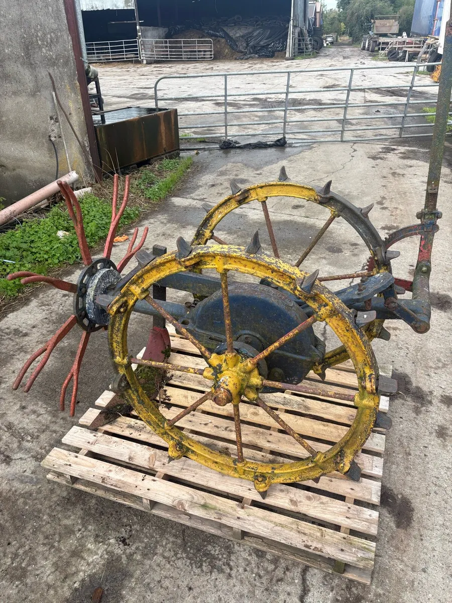 Potato digger - Image 1