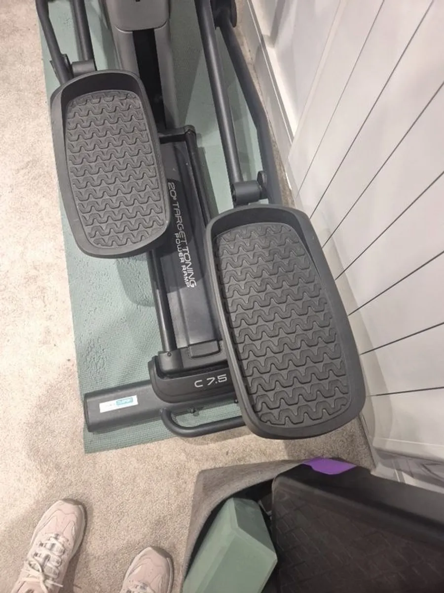 Nordic Track Cross Trainer C7.5 - Image 4