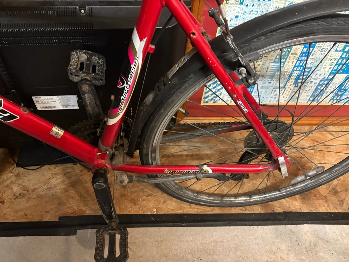 Hybrid bike - Image 3