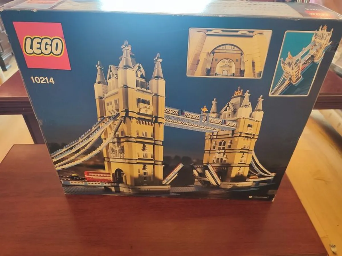 Lego Tower Bridge - Image 2