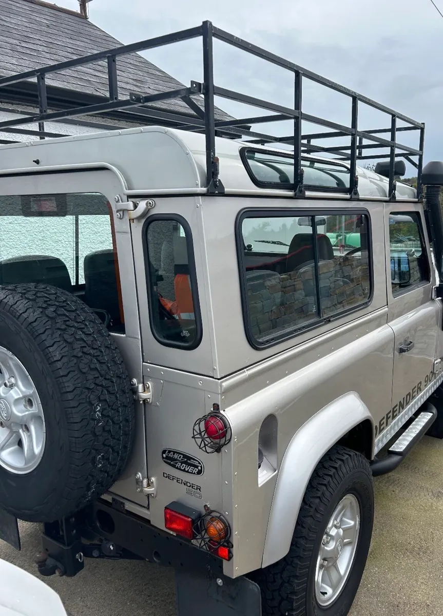 Landrover defender 90 - Image 2