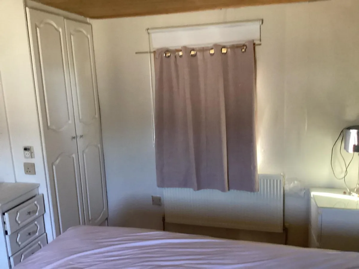 Montrose 35 x 12 Mobile Home Furnished - Image 4