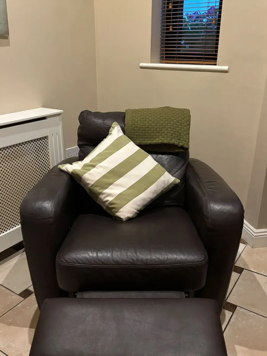 Leather armchair - Image 3