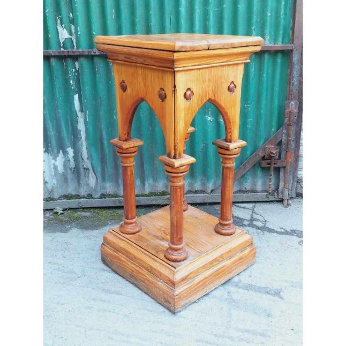 Pitch Pine Plinth-KAS88 - Image 2