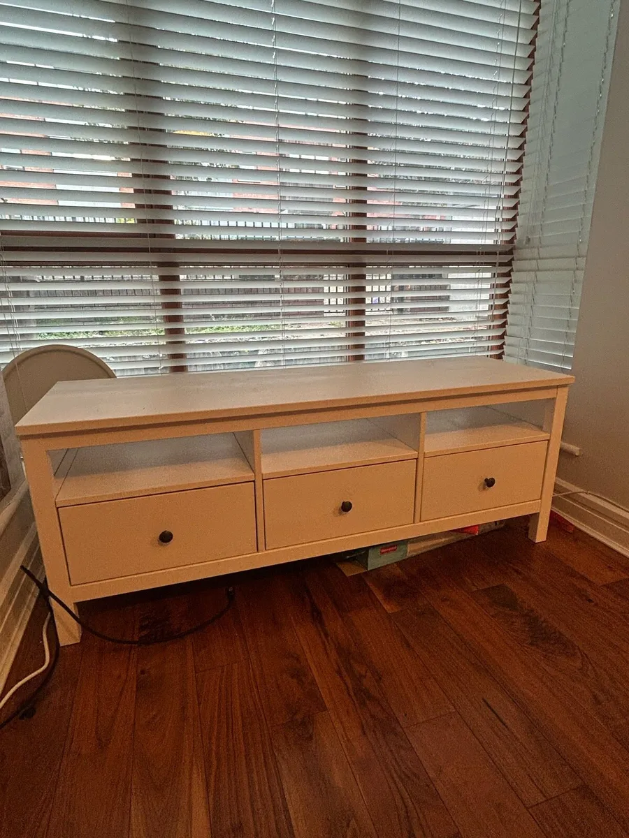 Hemnes Tv Unit