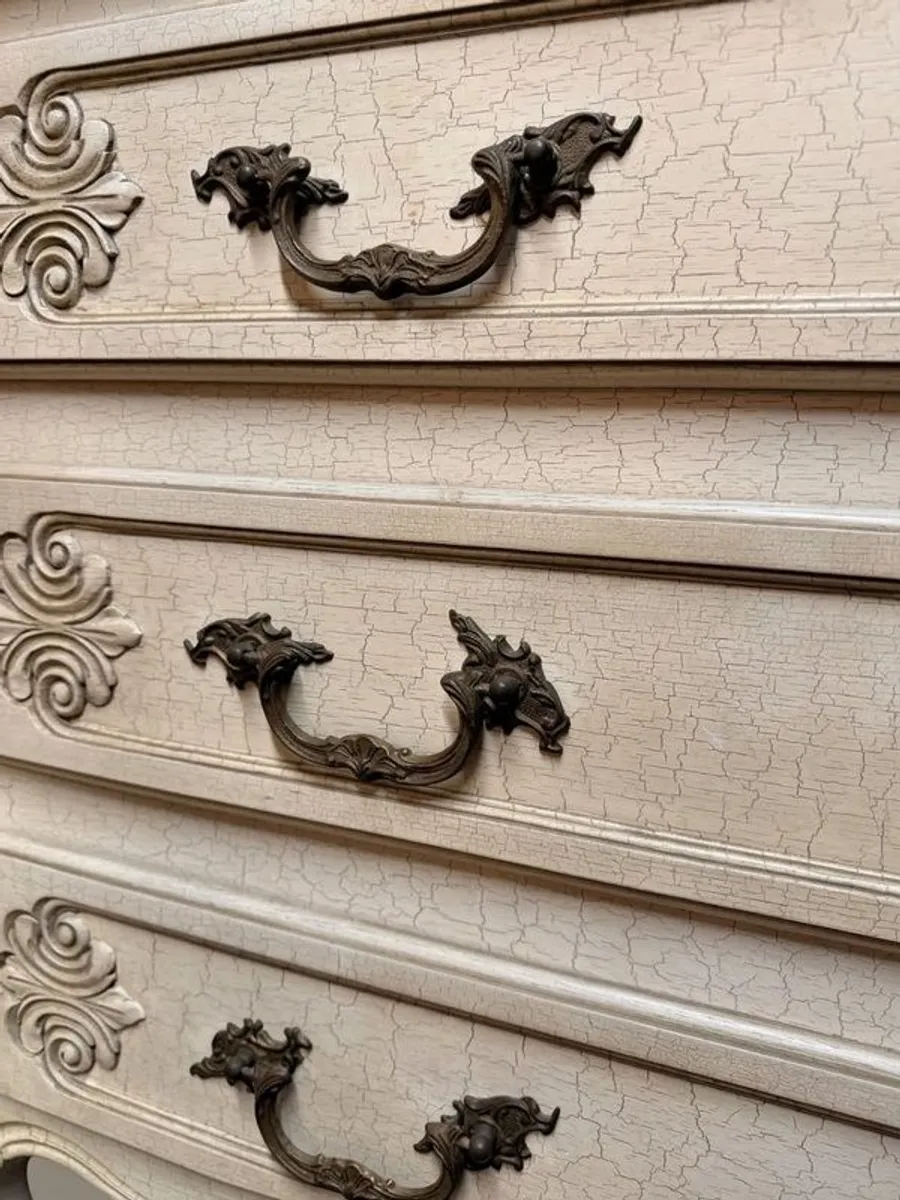 Stunning 20th C. French Commode with Crackle Finish Patina - Image 3