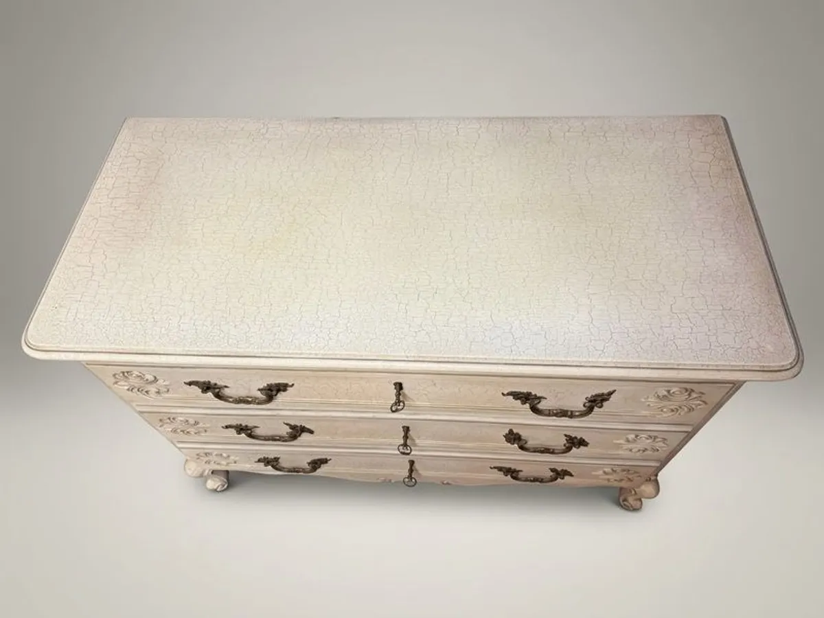 Stunning 20th C. French Commode with Crackle Finish Patina - Image 4