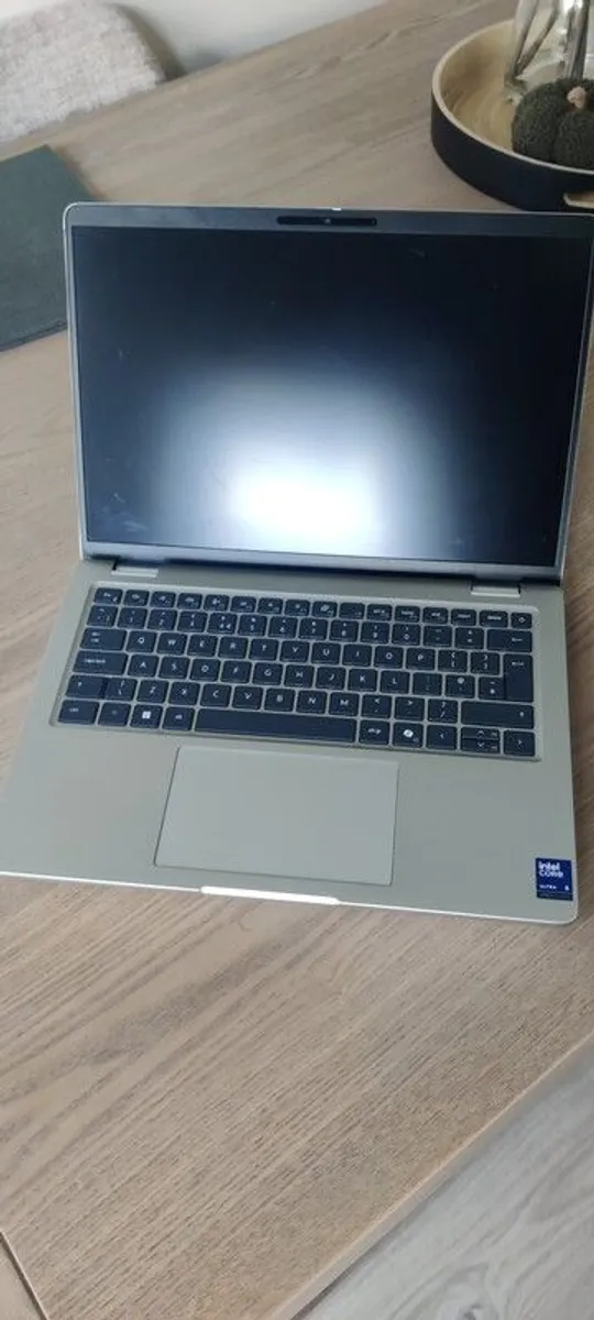 Dell Pro 14 Plus PB14250 14" Laptop (Intel Core Ultra) - Image 3