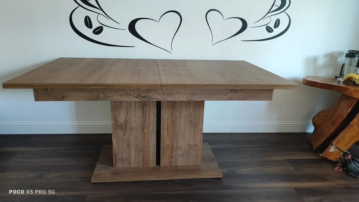 Table for sale - Image 1