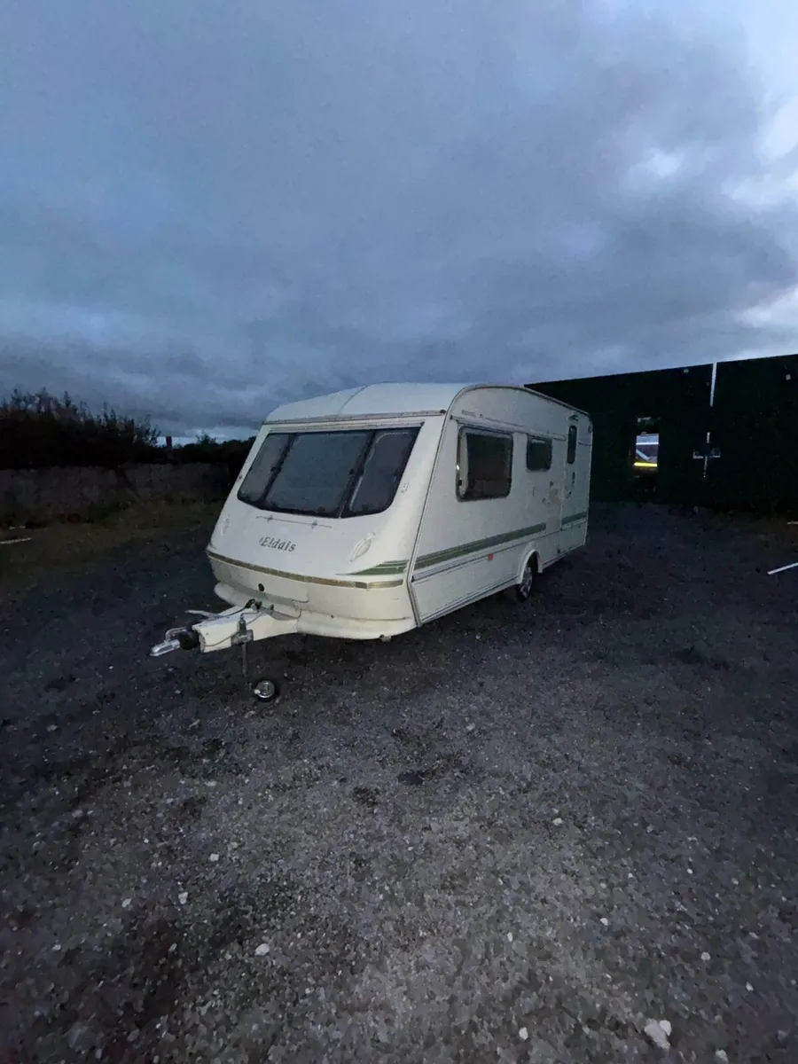 🤩Elddis Shamal XL 4 birth with awning🤩 - Image 1