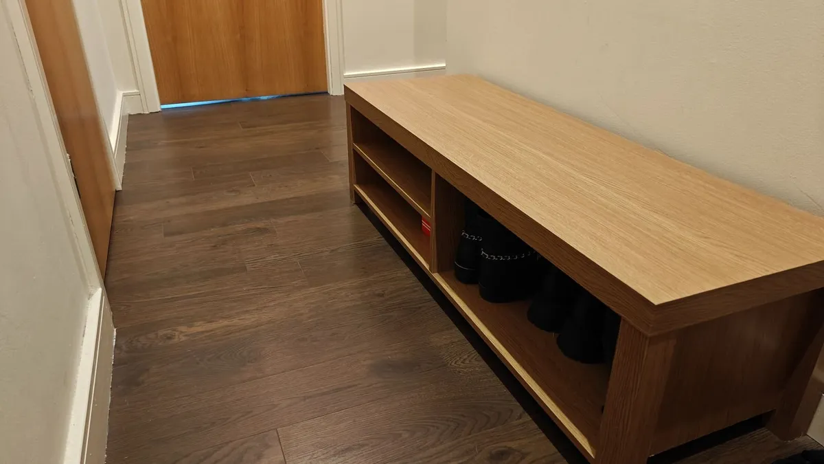 Tv Bench
