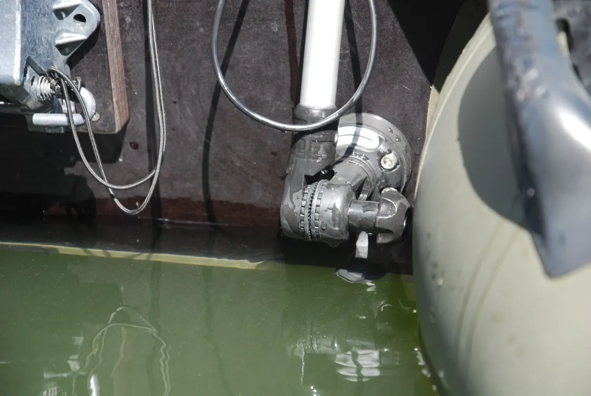 Mount Kit for Fishfinder Transducer STm 300 - Image 2