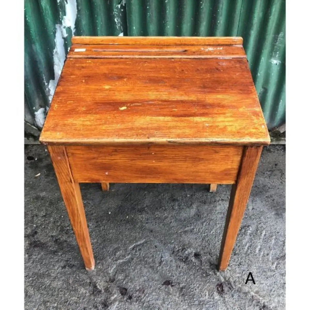 School Desk – TR Scott Dublin – A – KAS164 - Image 2