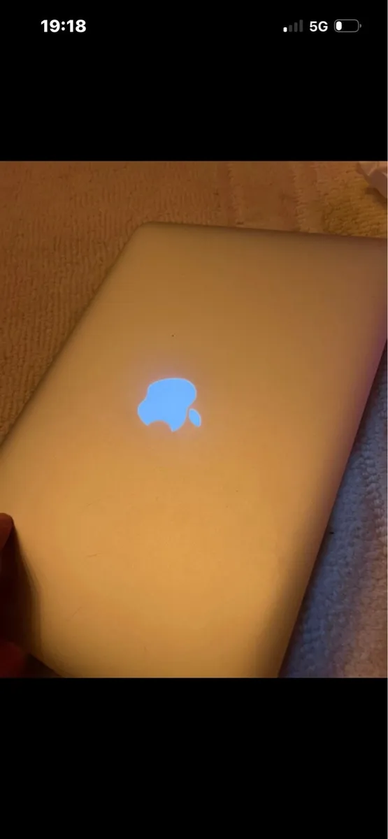 MacBook Air (pm me for offers - Image 1