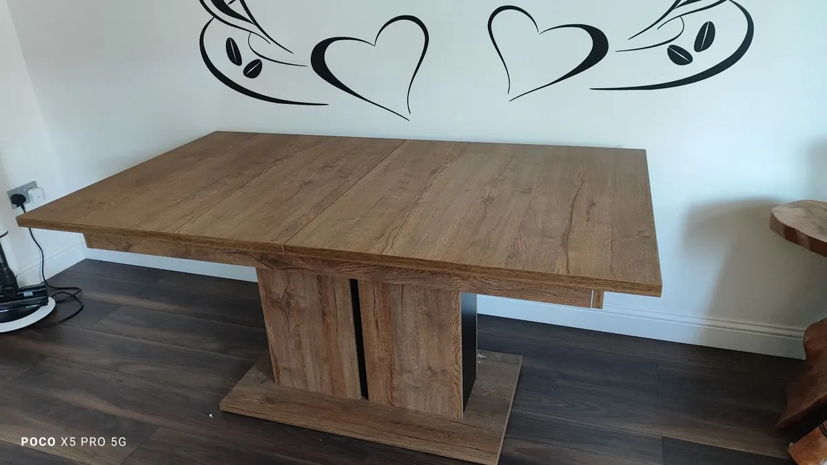 Table for sale - Image 4