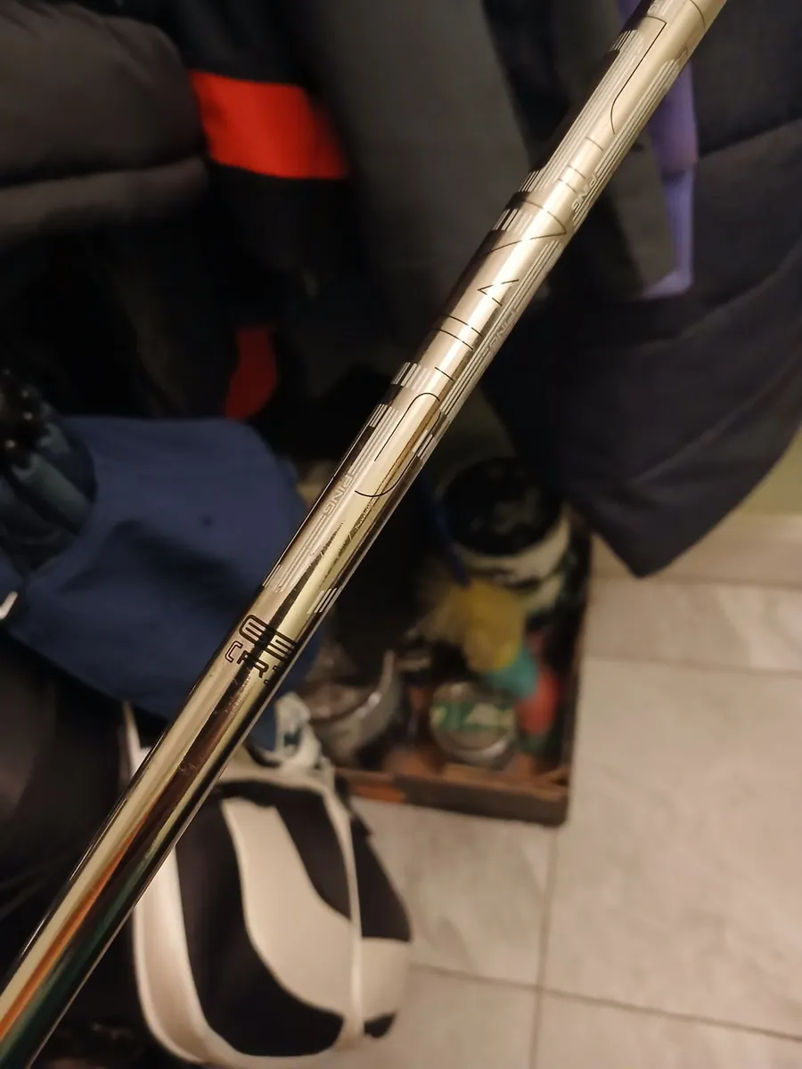 Golf club - Image 1