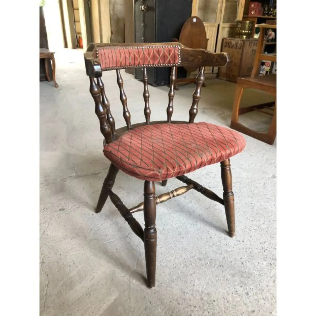 Set of four pub smokers chairs – KAS166 - Image 4