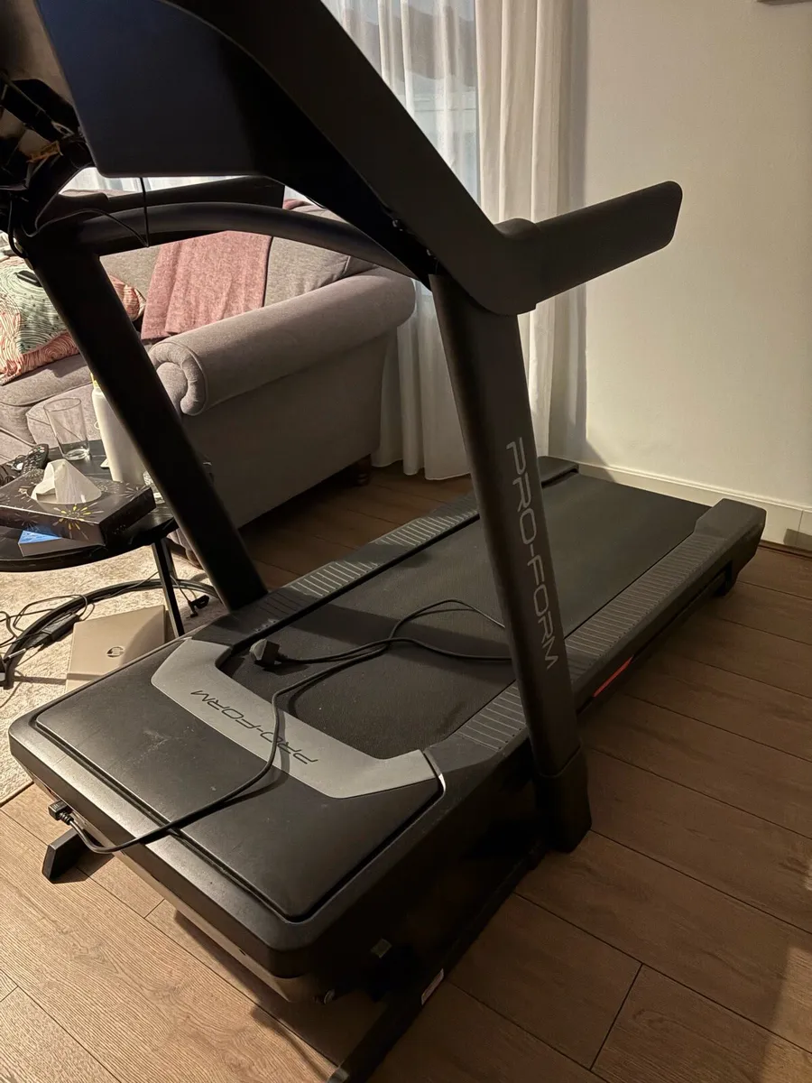 Pro form Carbon TL Treadmill - Image 3