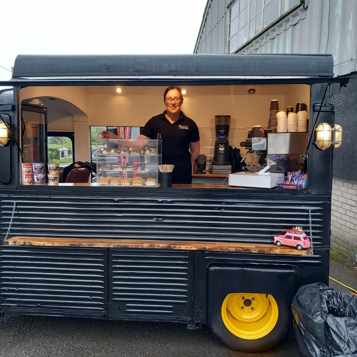 Citroen HY V8  Mobile Coffee Van - Image 4