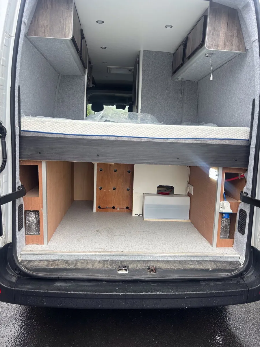 Campervan - Image 3