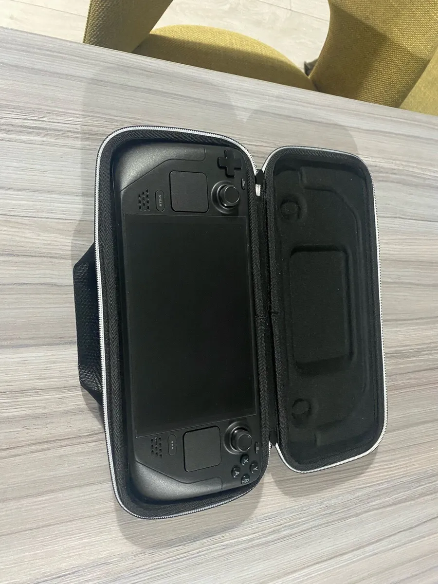 Steam deck console - Image 2