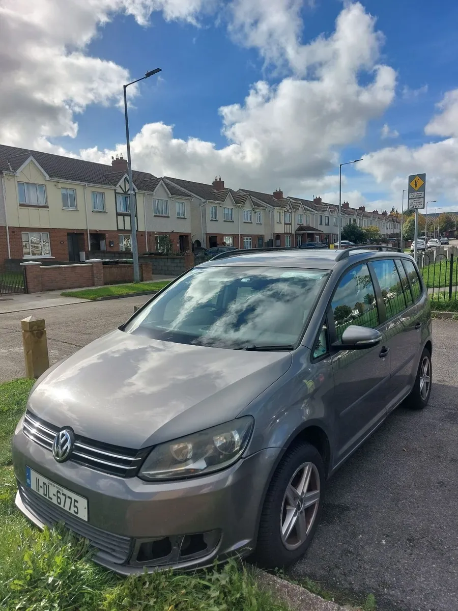 2011 VW Touran 1.6 TDI 7 Seater – Tow Bar – Repair - Image 1