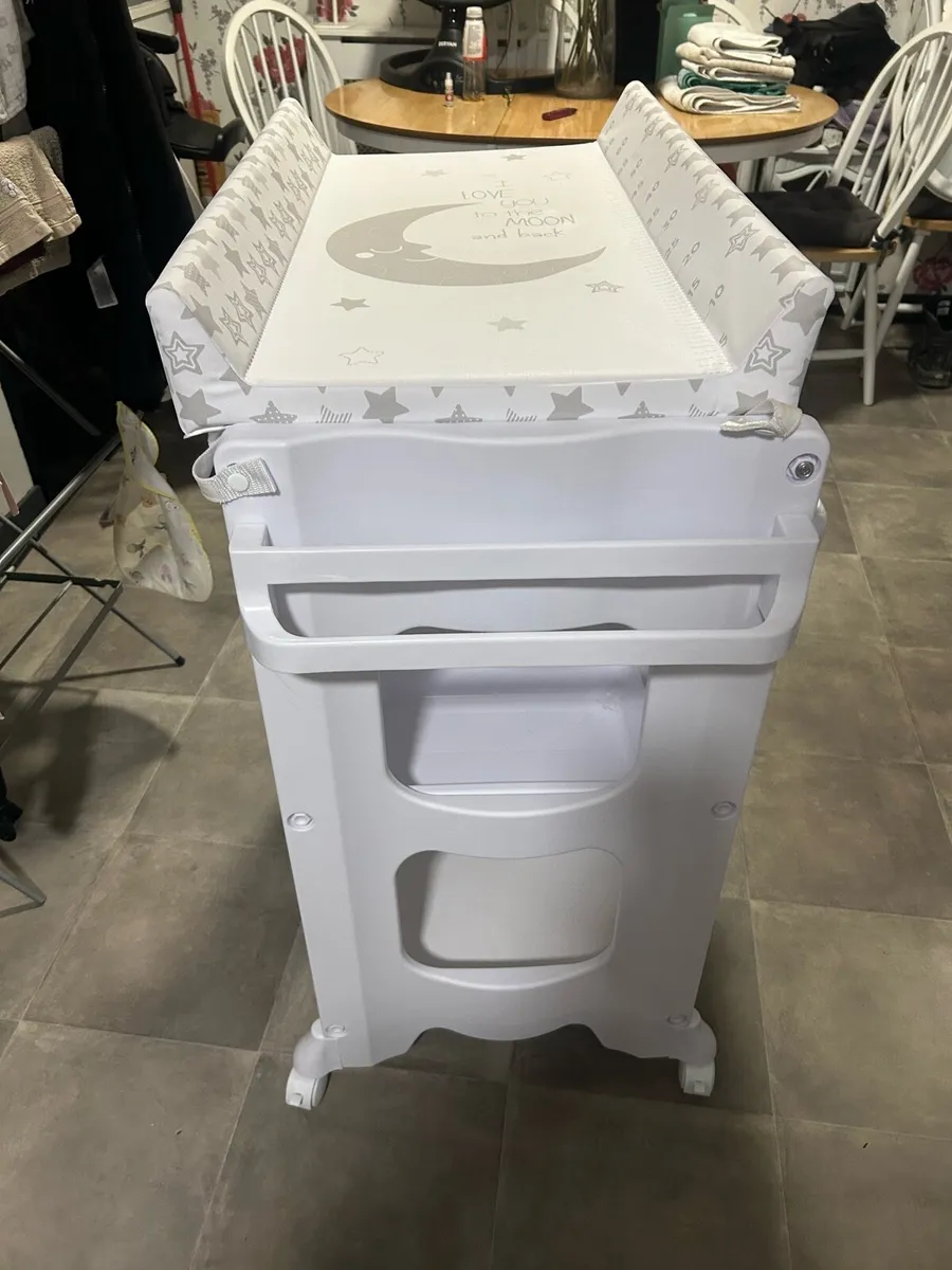 Baby Changing Unit - Image 1