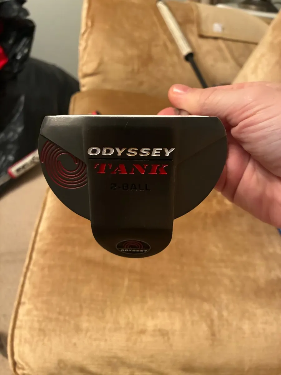 Odessey 2 Ball Tank putter - Image 2