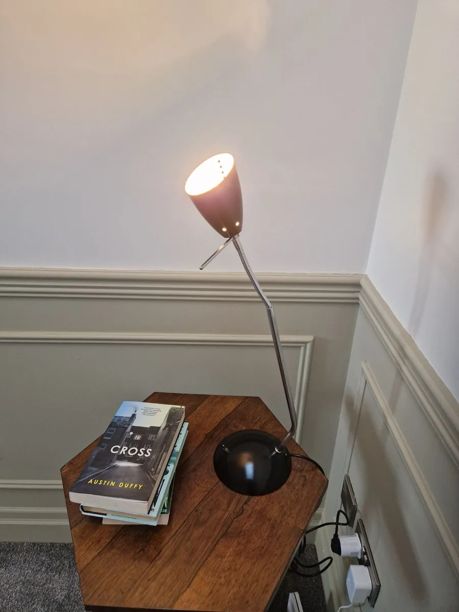 Vintage desk lamp | Sey Lumière - Hestia 1990 - Image 2
