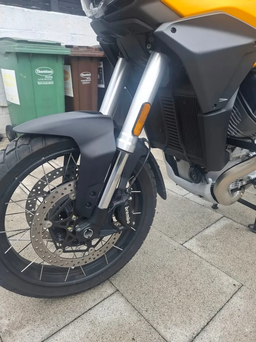 Moto Guzzi Stelvio - Image 4