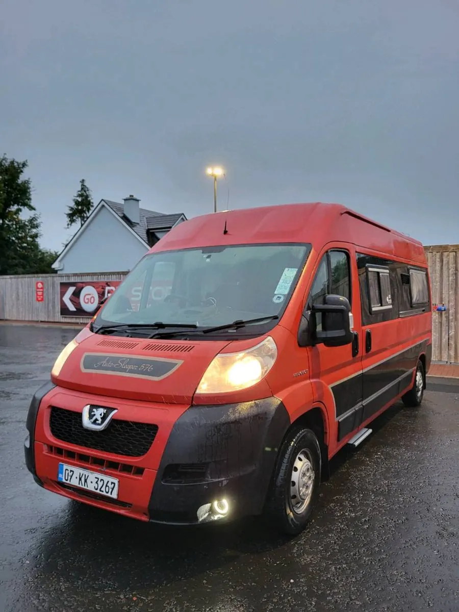 Peugeot Boxer 2.2 HDI Auto Sleeper 576 - Image 3