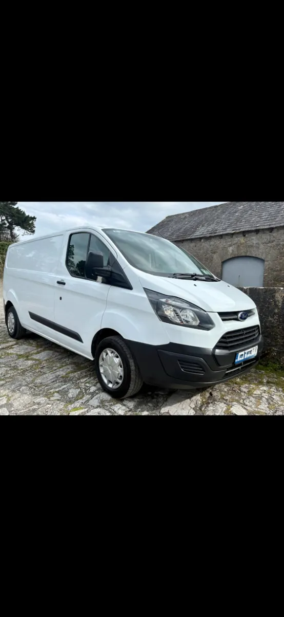 2023 Ford Transit Custom