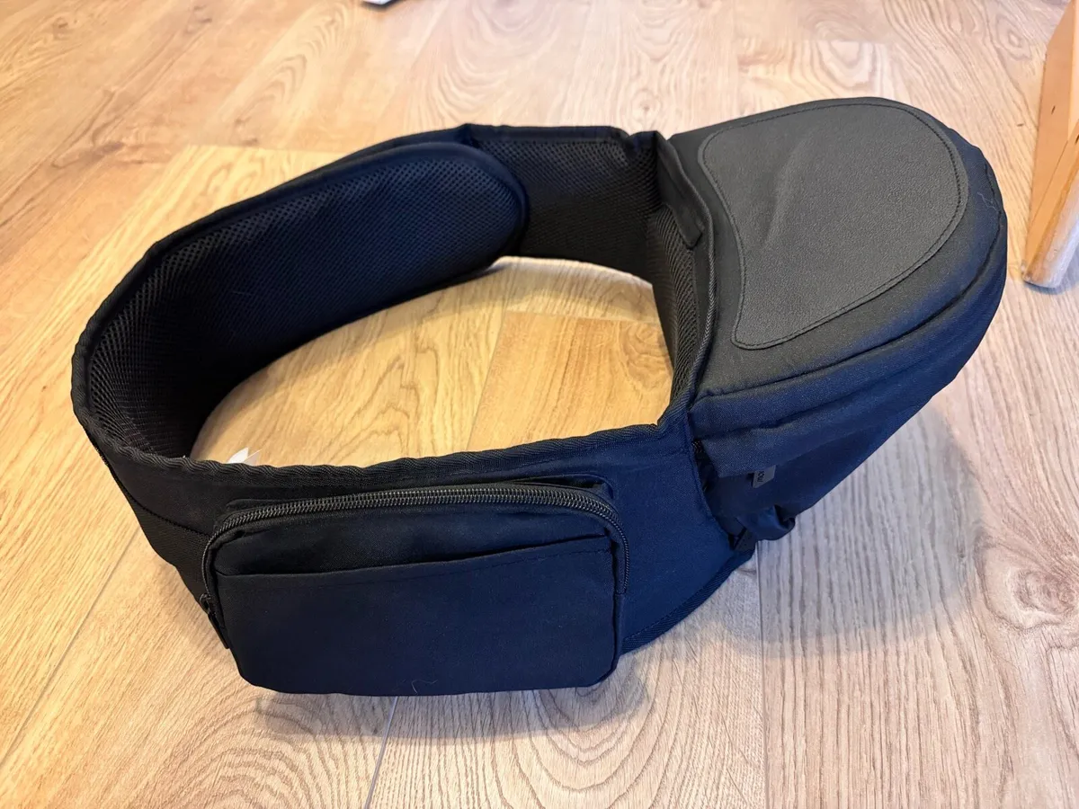Lift Hip Seat Baby Carrier Onyx Black - Image 1
