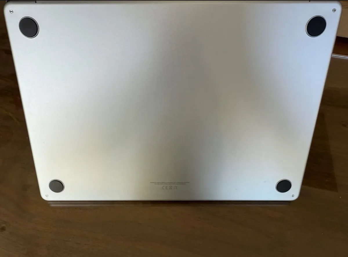 MacBook Air M4 15” - Image 4