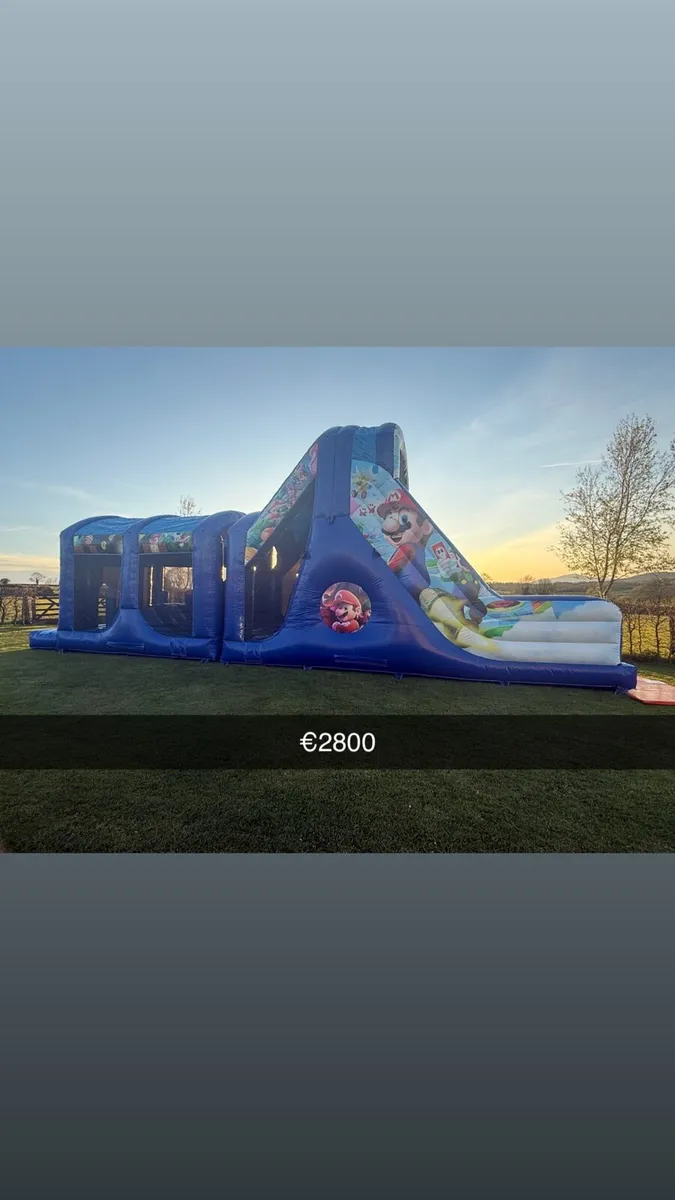 Bouncy castles - Image 3