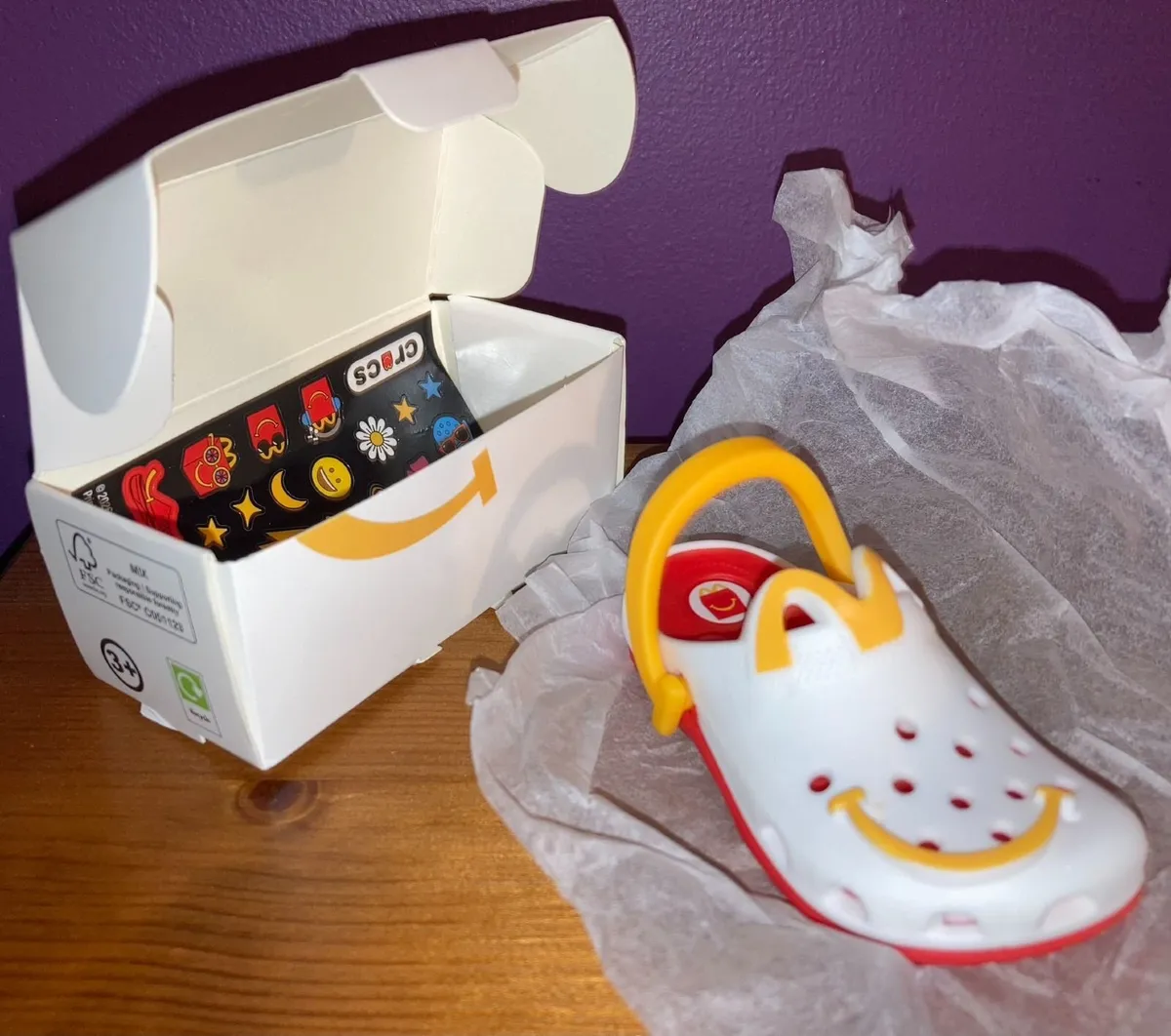 McDonalds Crocs - Image 3