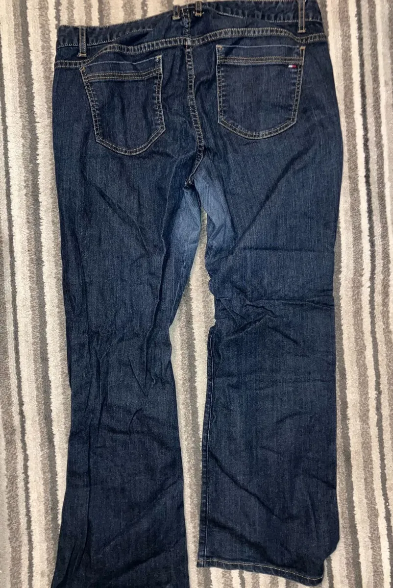 Jeans - Image 2