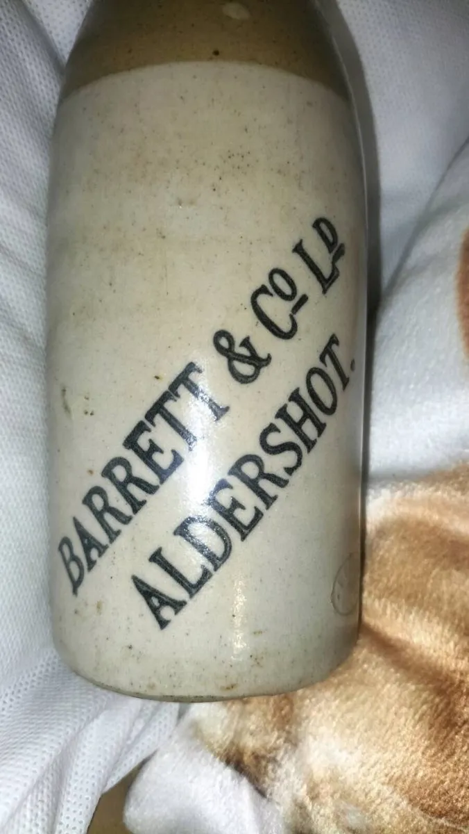 VINTAGE STONEWARE BOTTLES - Image 3