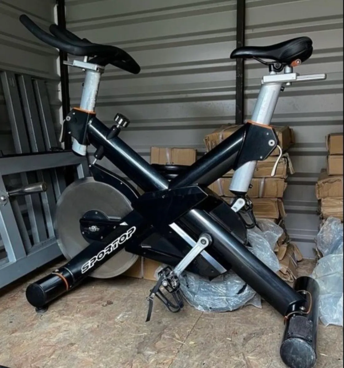 Spin bike. 90kg. 30kg flywheel - Image 1