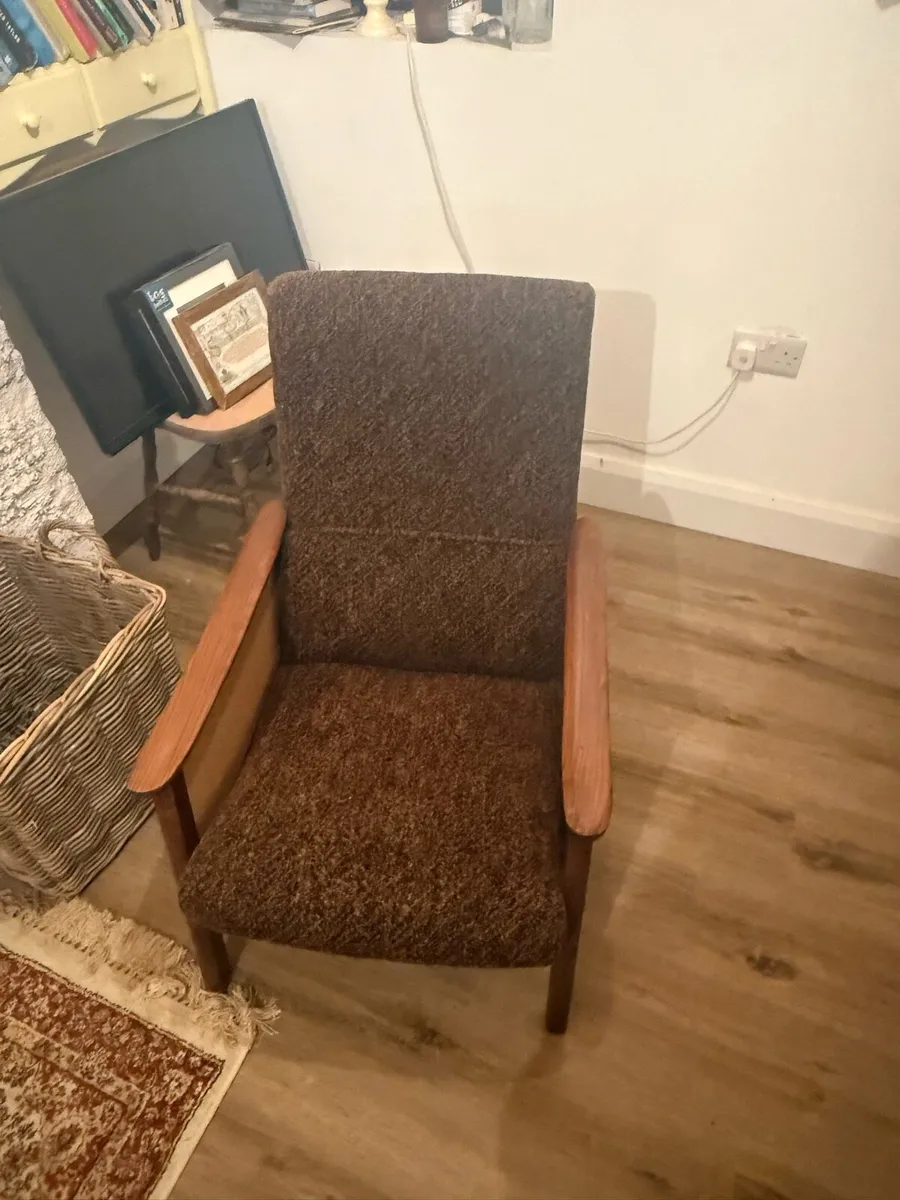 Armchair - Image 3