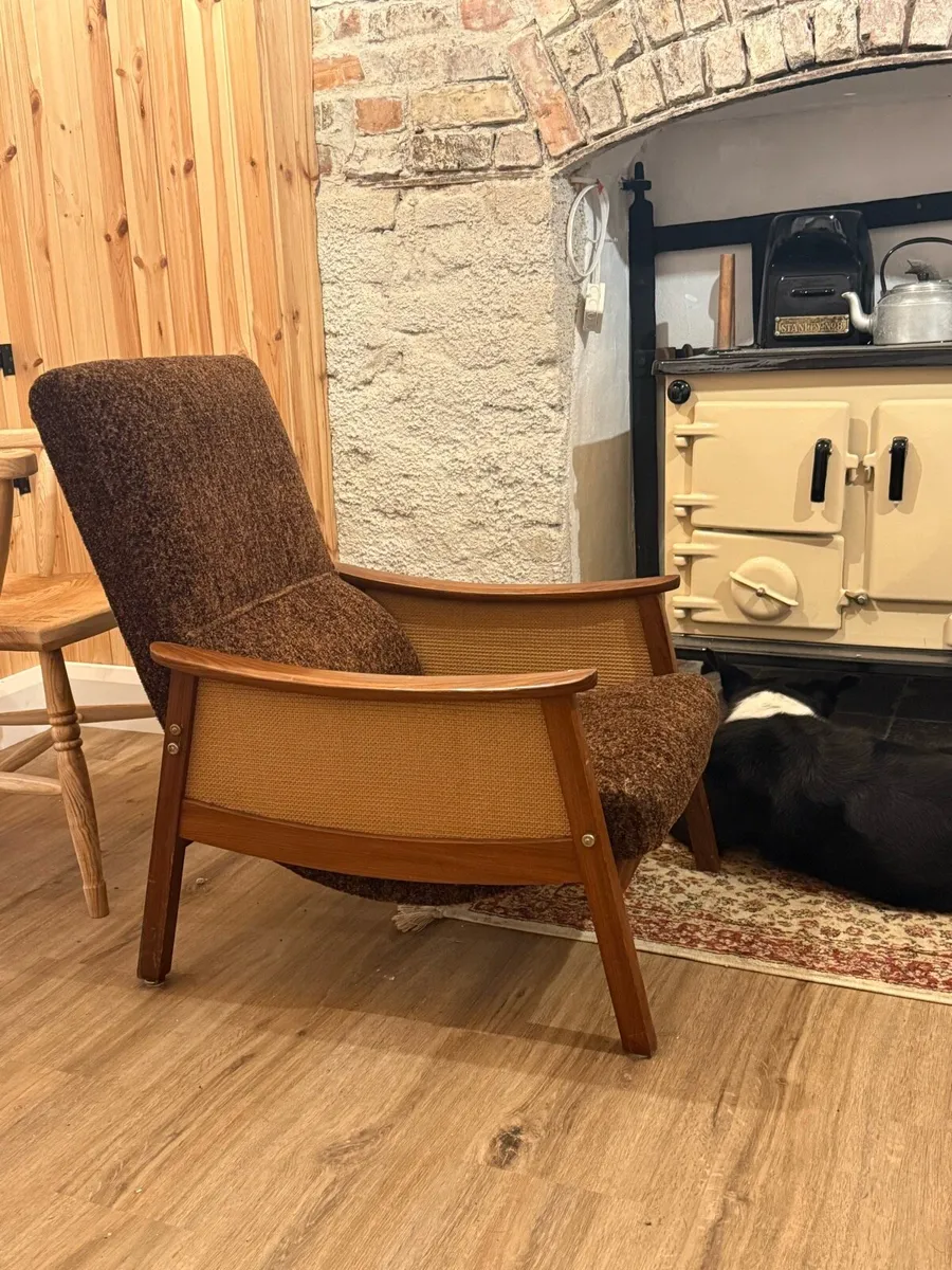 Armchair - Image 4
